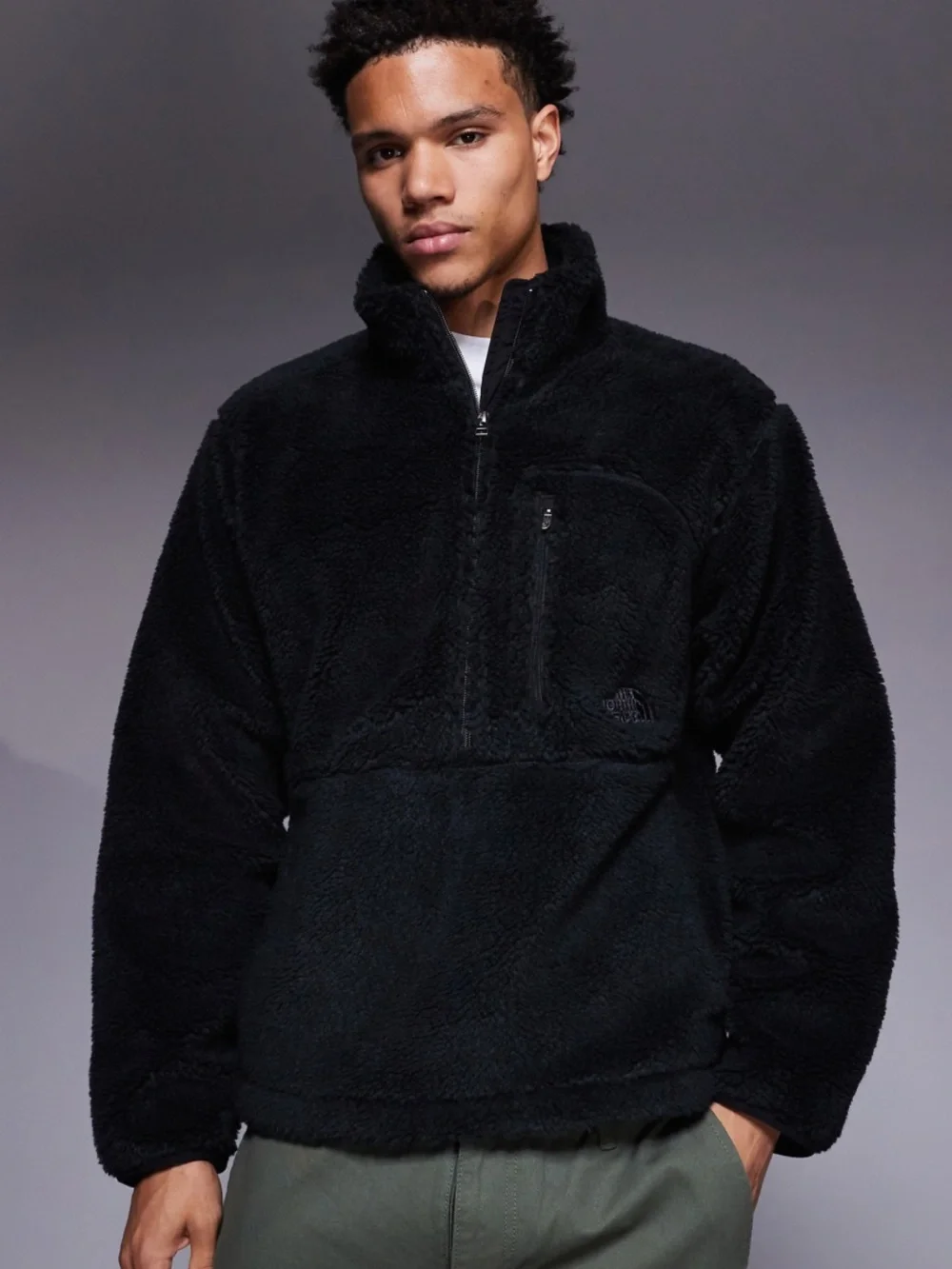 NWT The North Face Extreme Pile pullover jacket in black XL